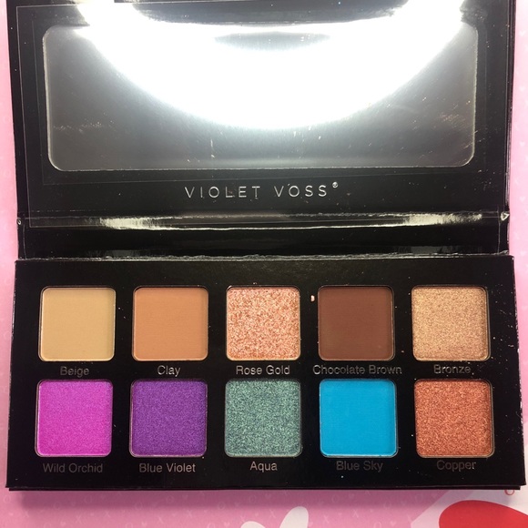 Violet Voss Essentials 2 eyeshadow palette - Picture 1 of 4
